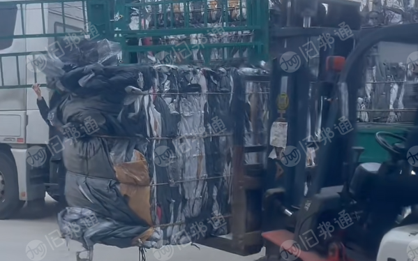 长期出售磷酸铁锂吨包,现货100吨,