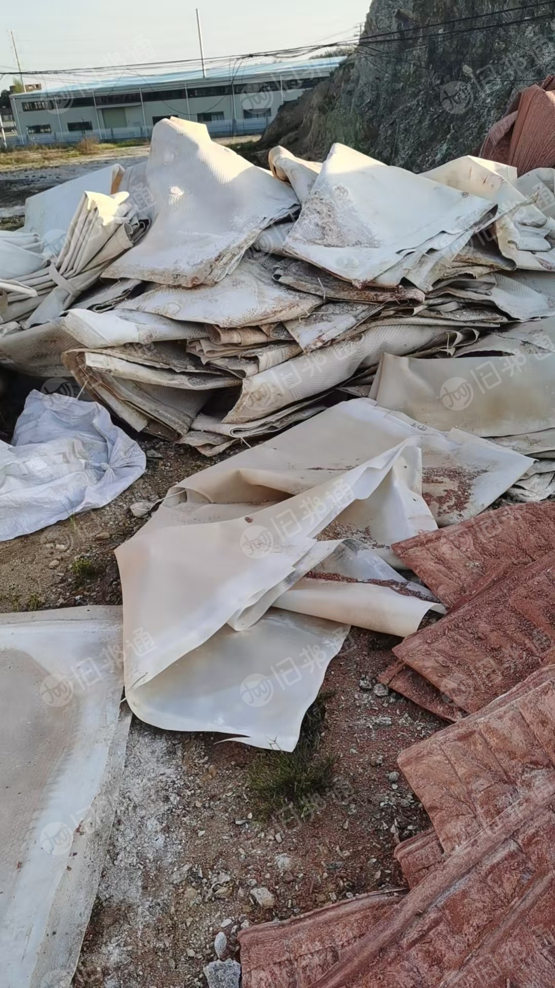 长期出售丙纶滤布，涤纶滤布，过滤布都投有分拣好，现货二三十吨