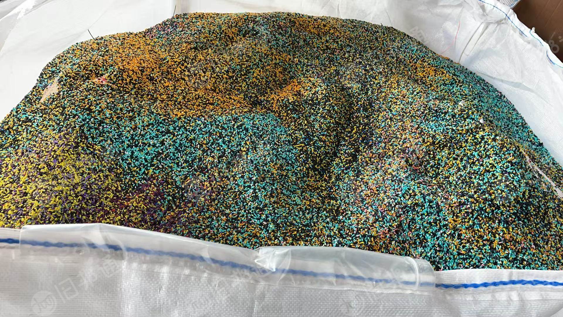 出售pp、pe混合机头料，出油3-4个，月供50吨