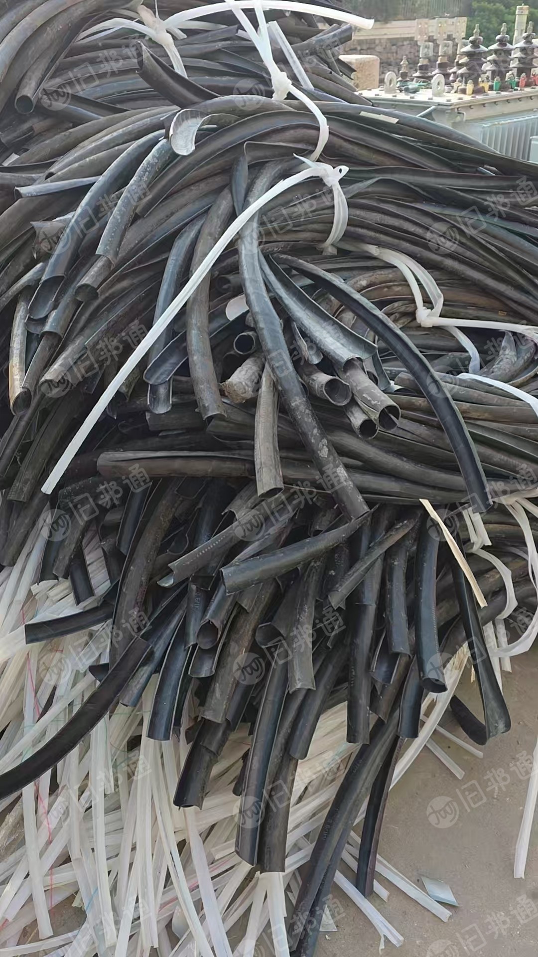 出售PVC电缆皮毛料