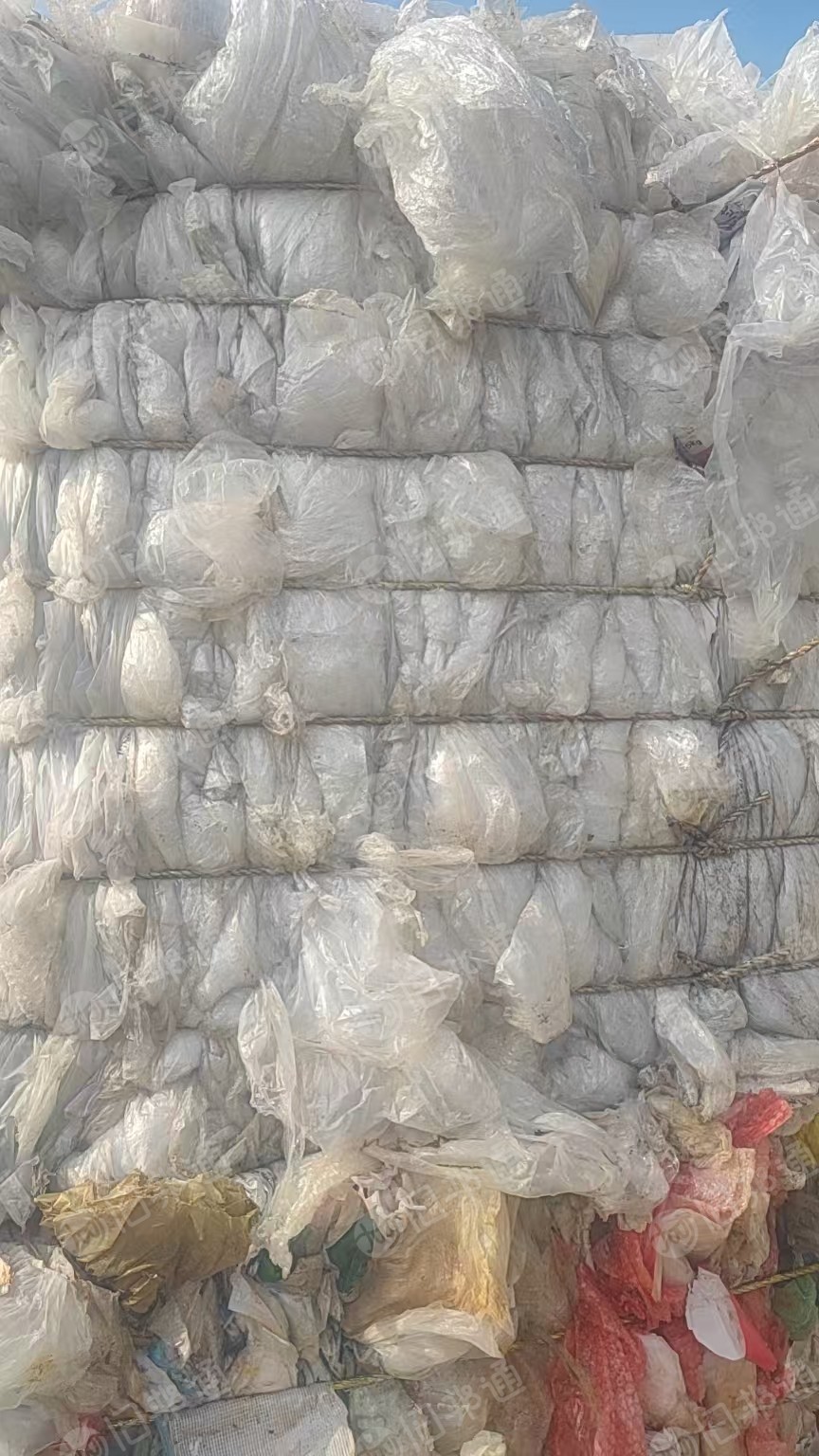 出售水洗高压膜废料，一级，二级膜都有