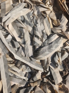 长期出售尼龙双六水布，尼龙废布，每个月100多吨