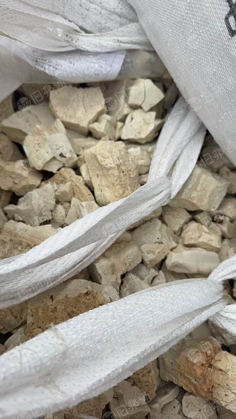 长期出售PET粉碎料，PET料头，PET沫子，每月50吨