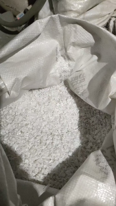 出售PS电子盘破碎料，大小一起，大的干粉，小的水洗