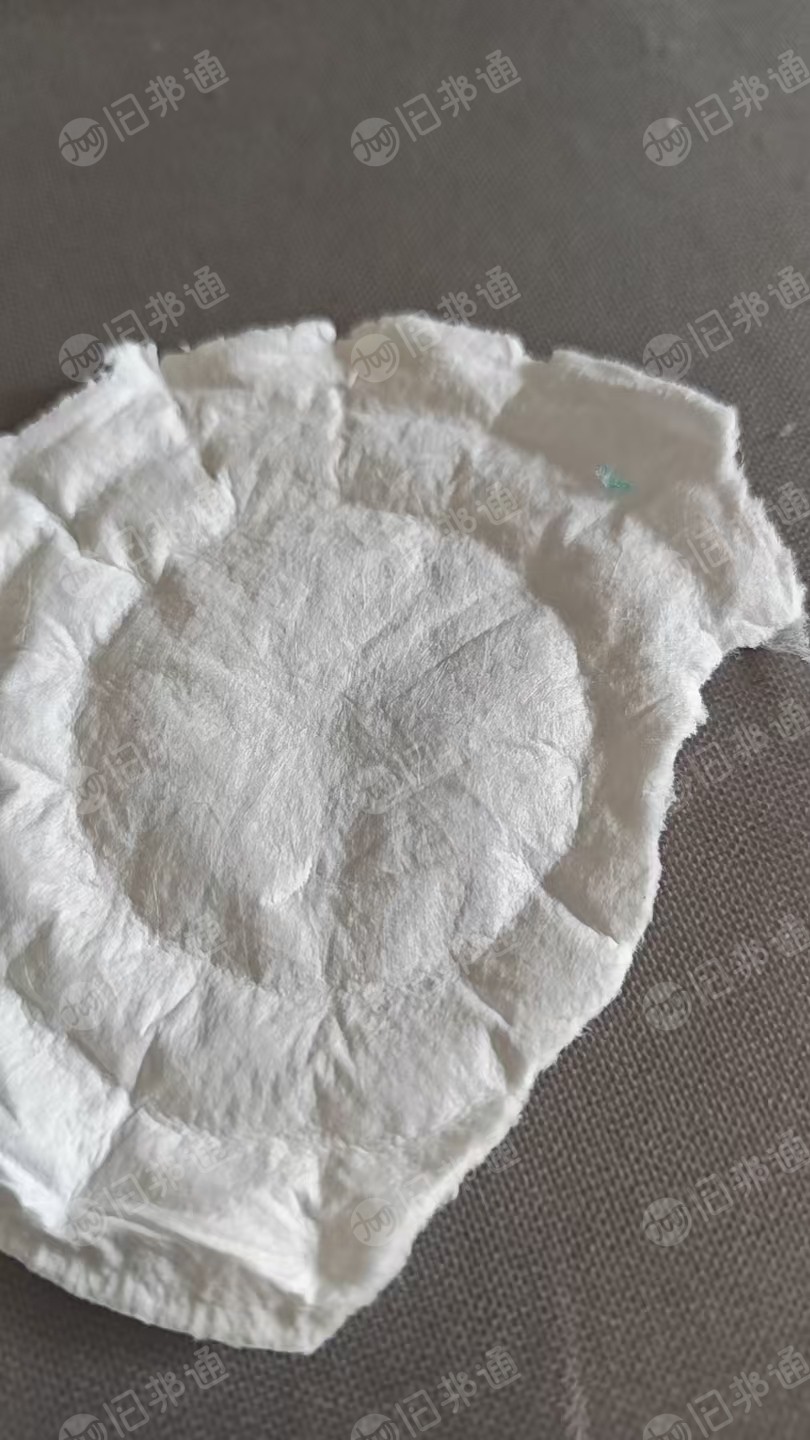 长期出售做口罩下来的无纺布，三合一无纺布，无纺布，热风棉，熔喷布复合在一起