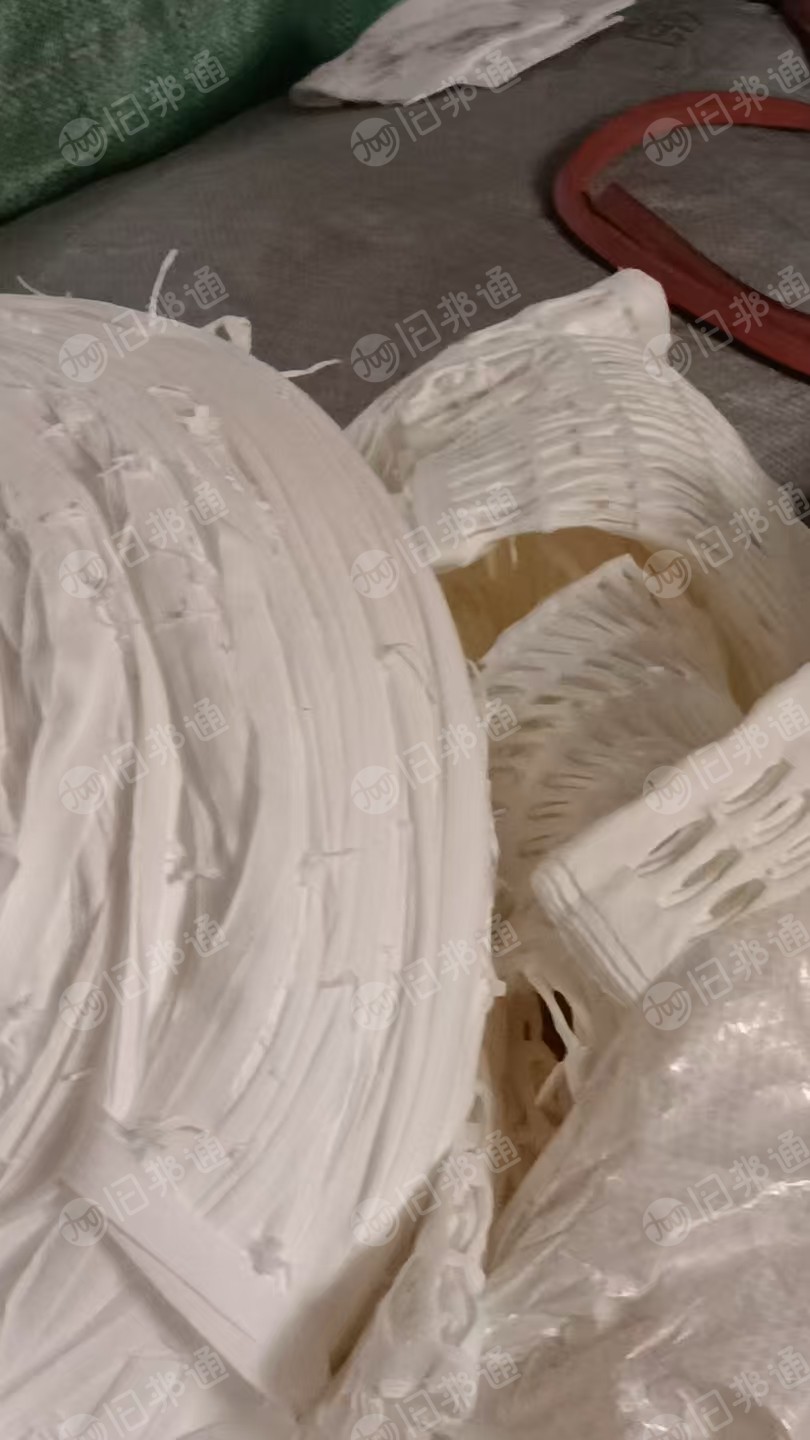 长期出售做电子烟下来的纯棉针刺边角料，针刺棉，月供6吨，货在广东东莞