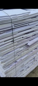 长期出售PVC发泡板废料，白色发泡板废料