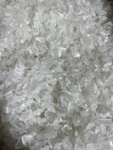 出售PP吊瓶破碎料，瓶头、瓶身分开破碎，可直接上机用，月供100多吨