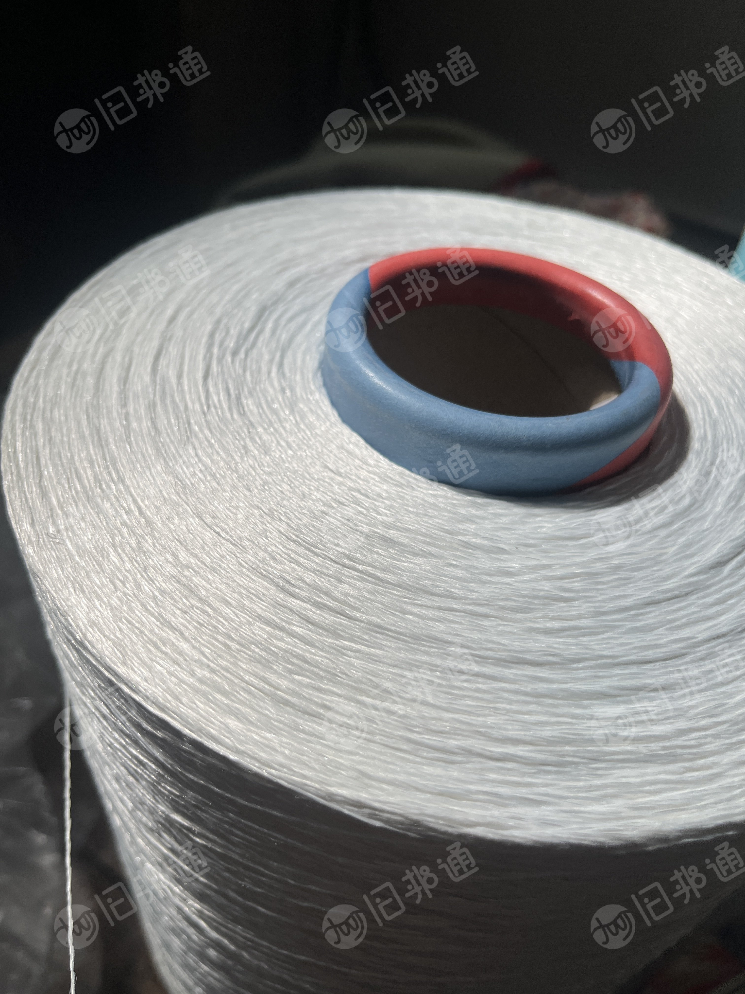 长期出售正品编织袋缝包线，涤棉纱线，可根据要求定制