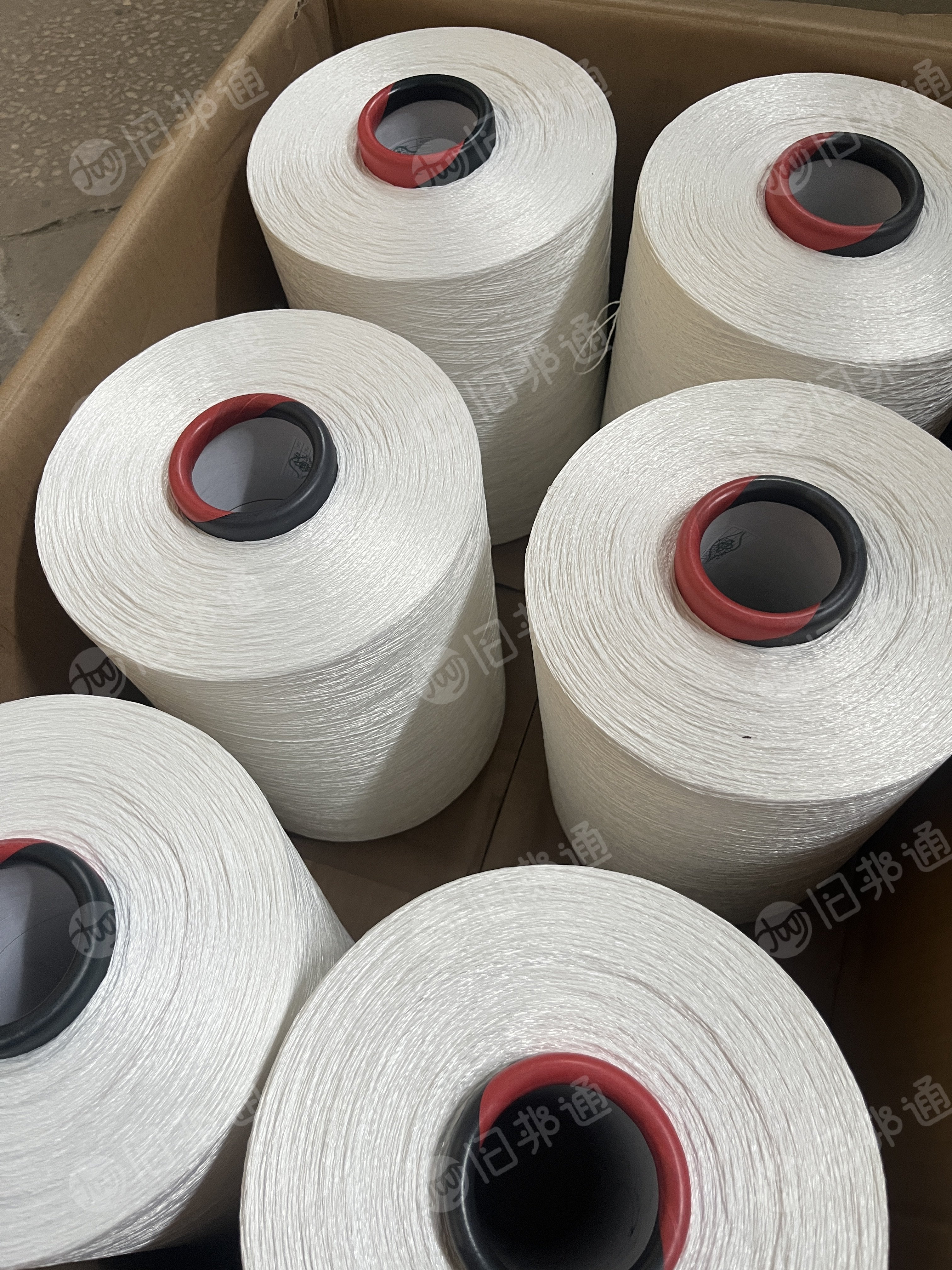 长期出售正品编织袋缝包线，涤棉纱线，可根据要求定制