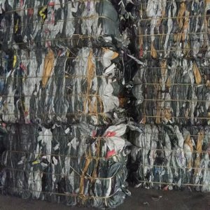 长期出售宁德时代电池粉吨包袋，正极粉吨包，负极粉吨包都有