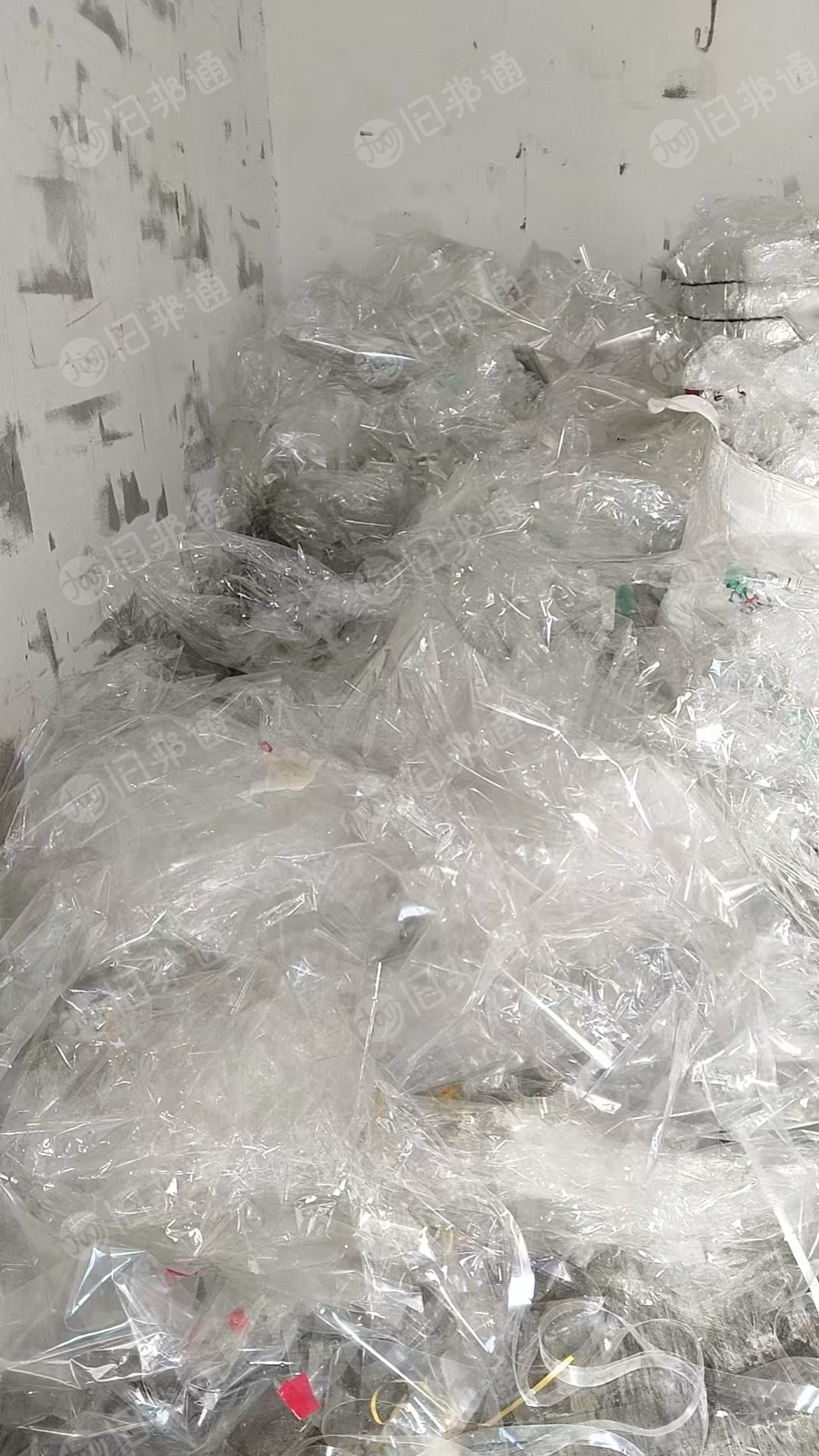 长期出售PET膜废料，轻胶膜，无胶膜等