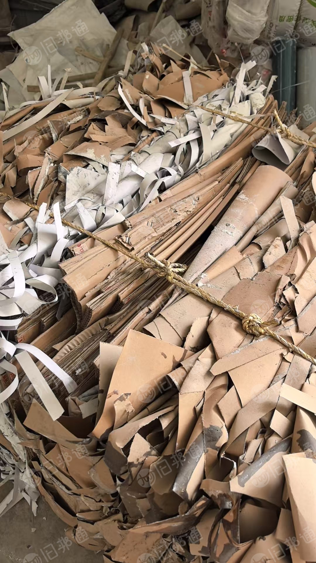 长期出售废纸皮边角料