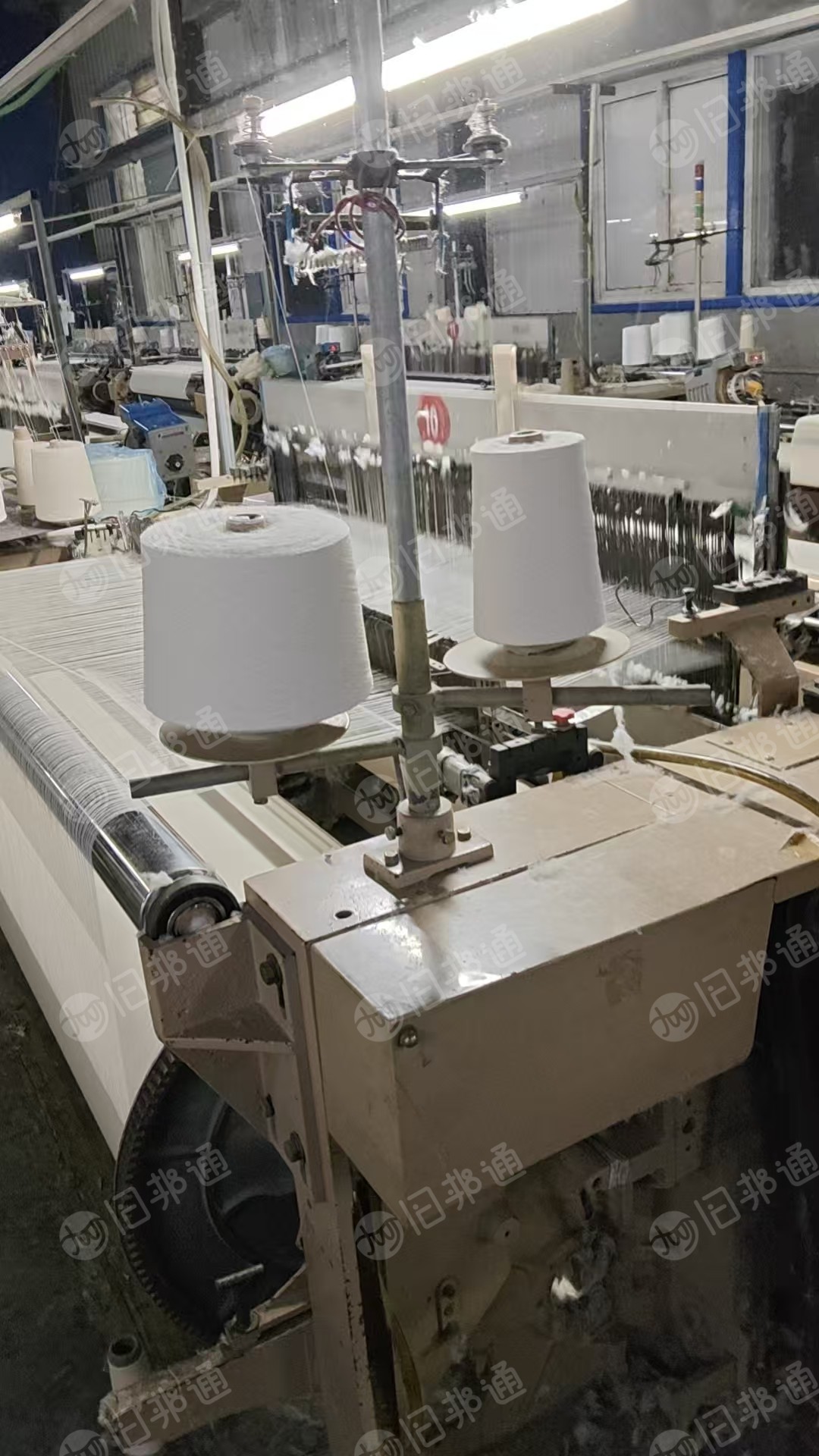 长期出售处理棉纱，有21支32支40支的，月供3吨左右，货在湖北咸宁