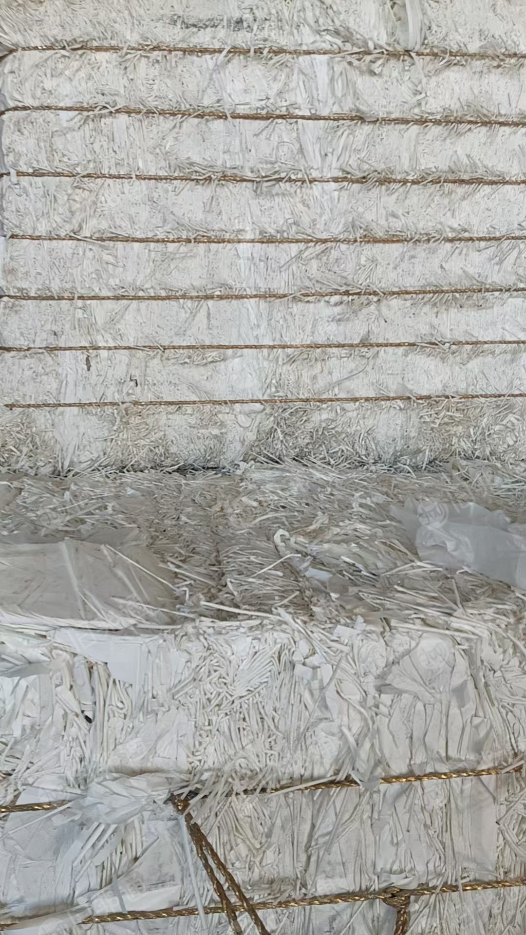 出售白色吸管纸压包料