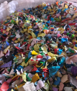 出售花乙破碎料，清洗干净，现货十来吨