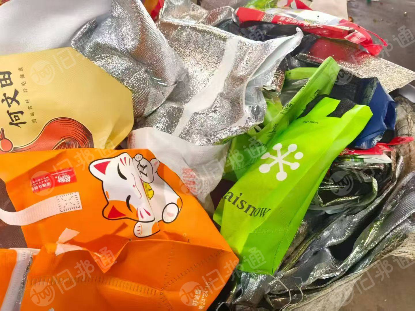 长期出售杂色pp无纺布，pp无纺布外卖袋，月供400吨