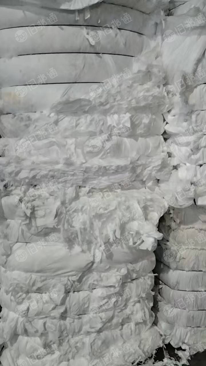 长期出售涤纶水刺无纺布，热风无纺布边角料，月供一百吨