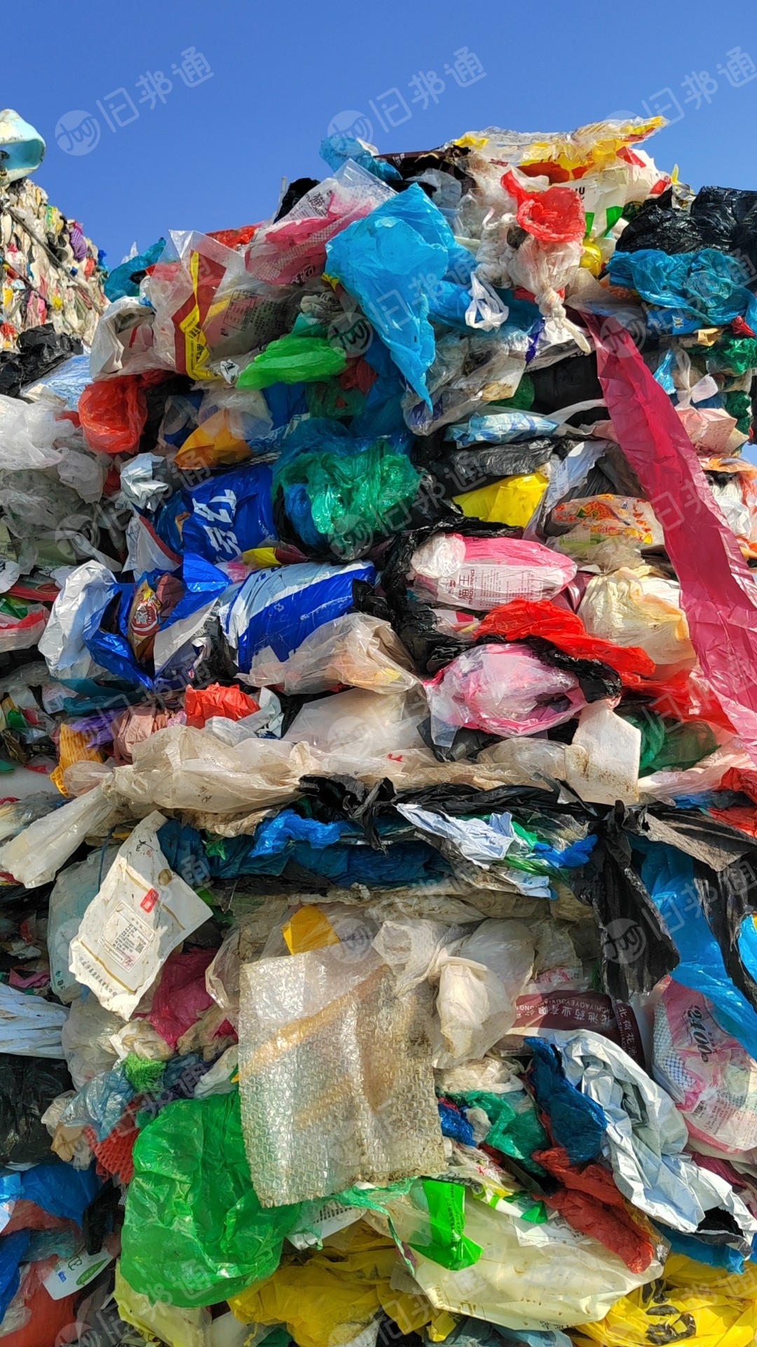 出售水洗快递袋废料，混压水洗花膜，现货10多吨