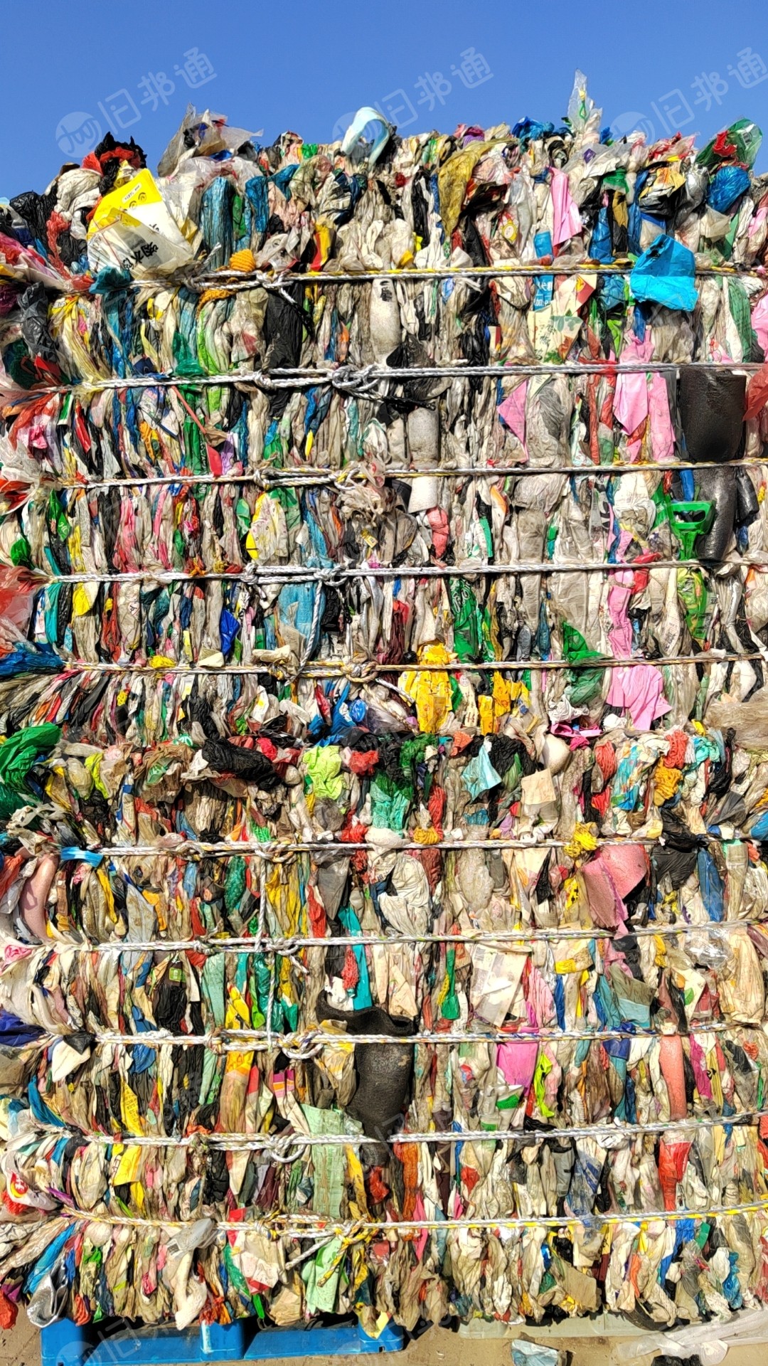 出售水洗快递袋废料，混压水洗花膜，现货10多吨