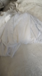 长期出售漂白锦纶废布，尼龙废布，现货有5吨左右，货在山东泰安