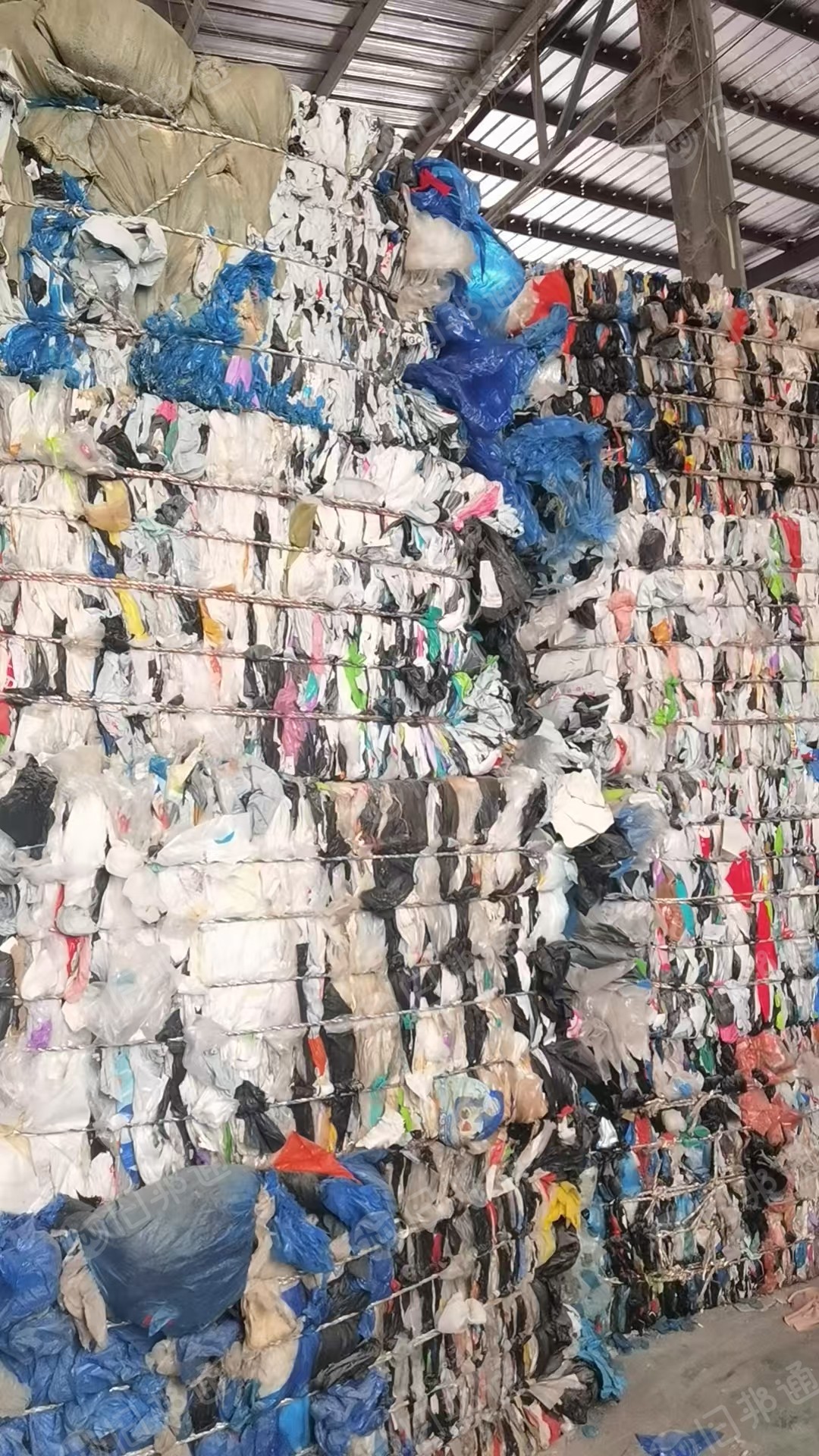 出售快递袋毛料，现货10吨左右