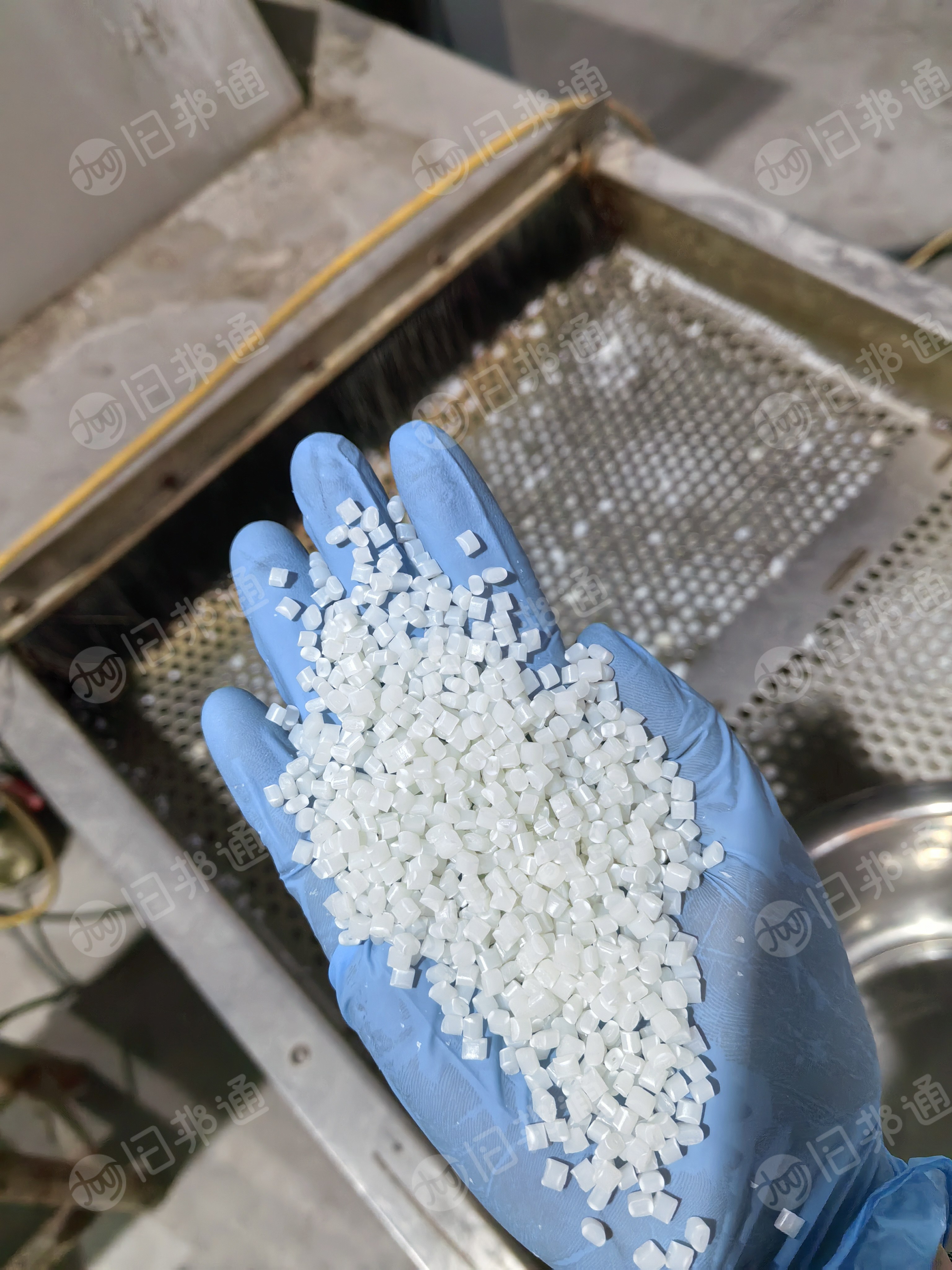 长期出售ABS光伏板一级二级颗粒