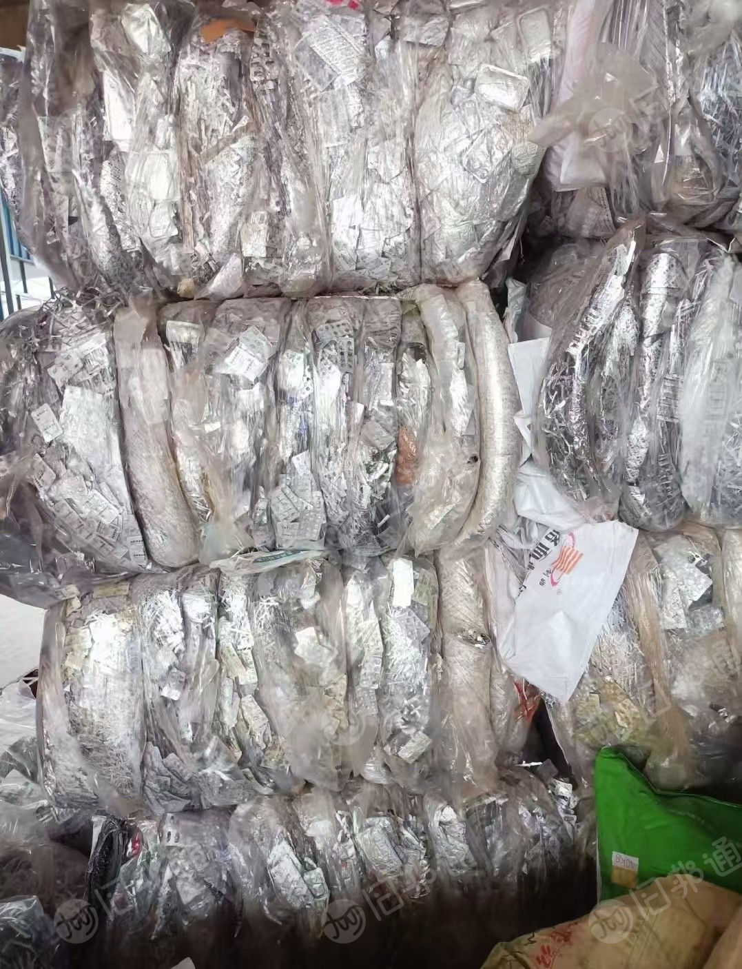 长期出售PVC药板废料，现货18吨左右