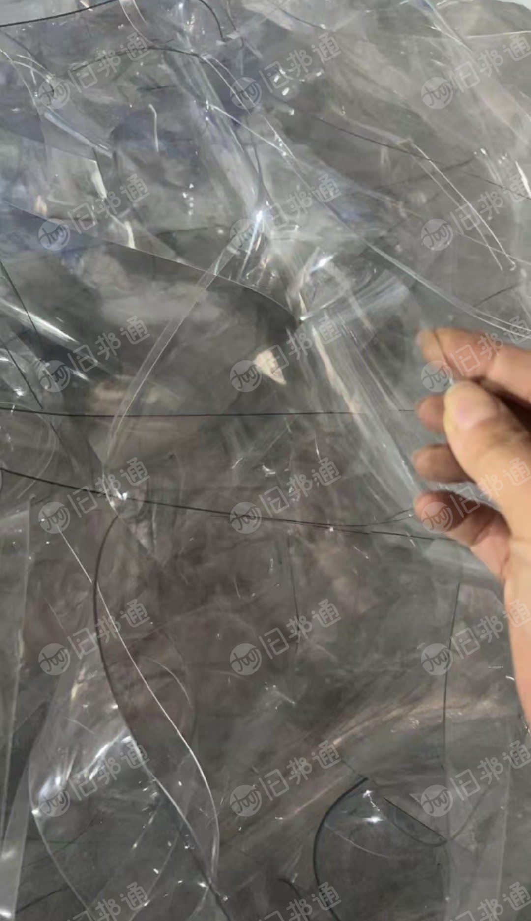 长期出售PVC水晶板边料，现货6.8米一车