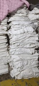 长期出售酒店布草，纯棉酒店布草，现货七八吨