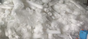 出售干造高压膜，乳白高压料，月供10吨左右