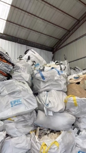 长期出售尼龙块料，pa6块料，现货20吨左右