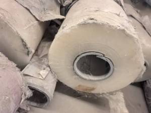 长期出售卷筒膜废料，现货50吨左右