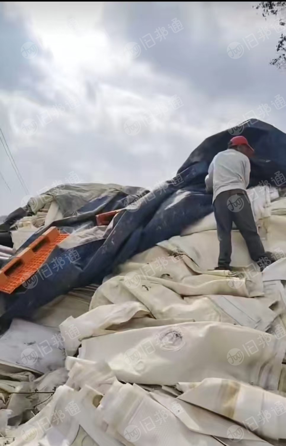 长期出售涤纶过滤布，现货100多吨