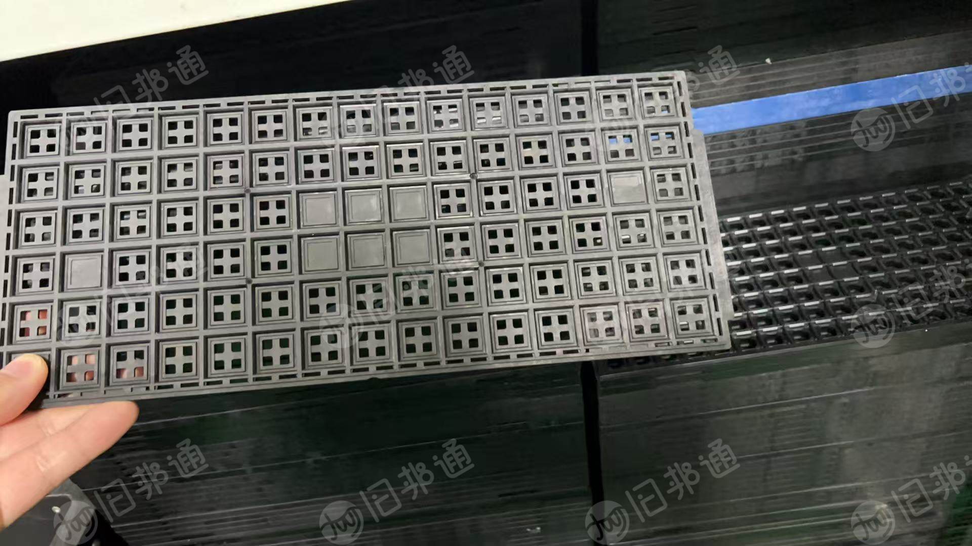 出售各种电子废料，塑料盘 托盘 电子料 电子脚 系数盘等，长期有货，