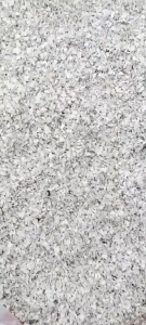 出售中性PVC墙纸破碎料，现货两百多吨