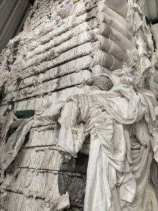 长期大量出售白色涤纶废布，涤纶拉丝料，涤纶边角料