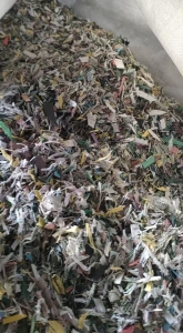 出售杂色PP打包带破碎料，飘沉一起，现货30多吨