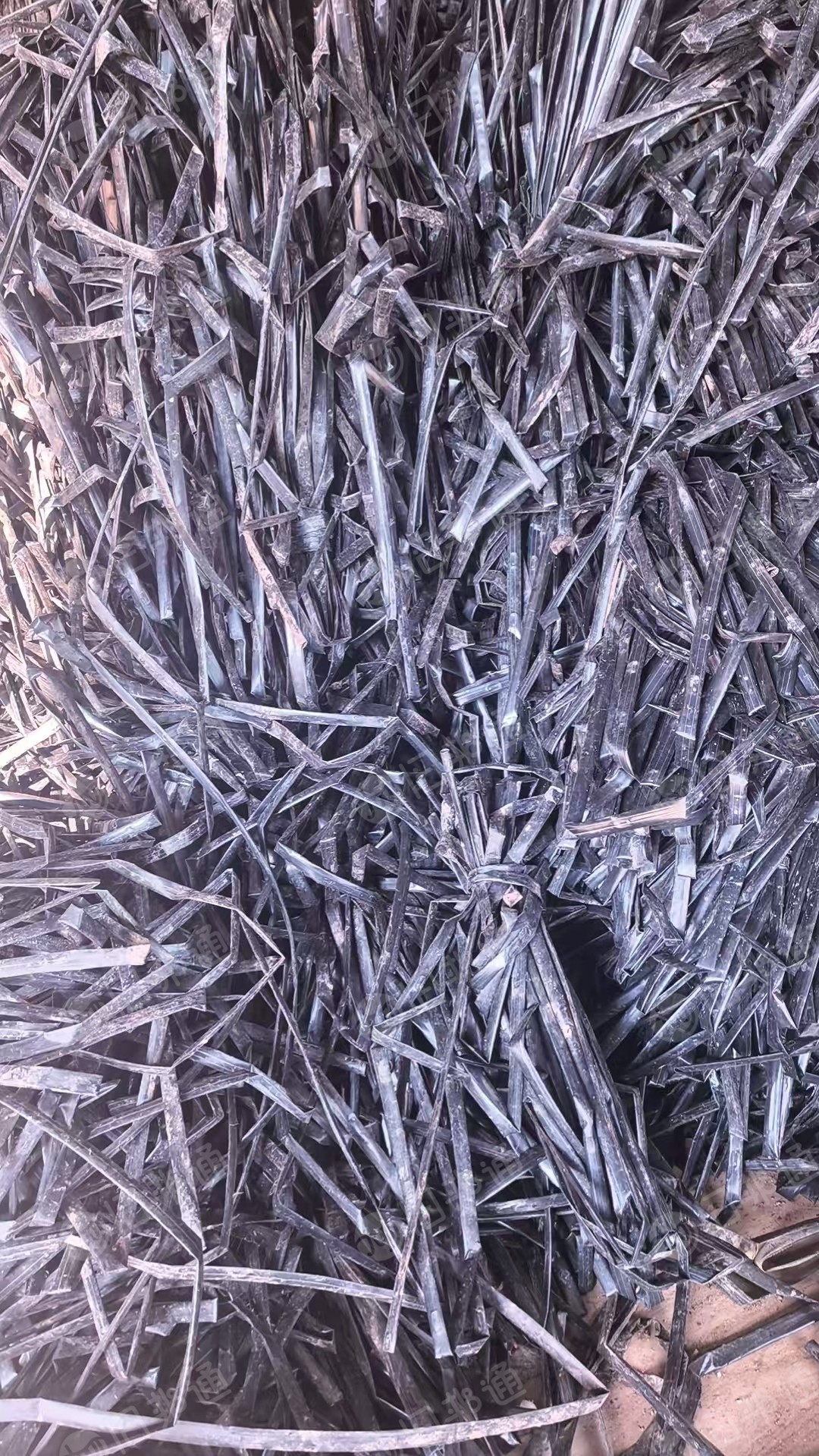 求购废旧滴灌带，贴片，月需2000吨