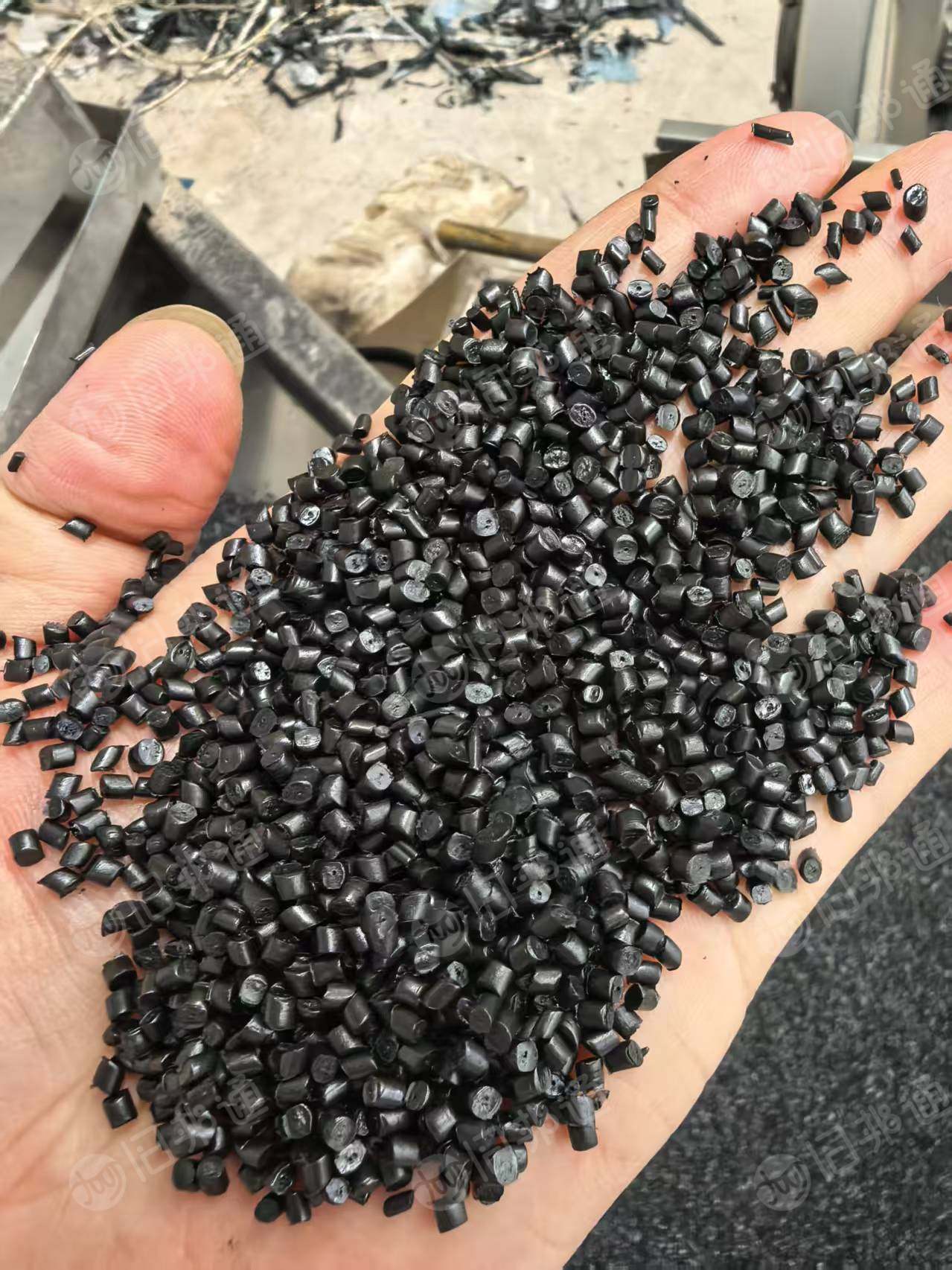 出售PE滴灌带颗粒，大棚膜颗粒，过150目，可用作吹膜、注塑、拔管等