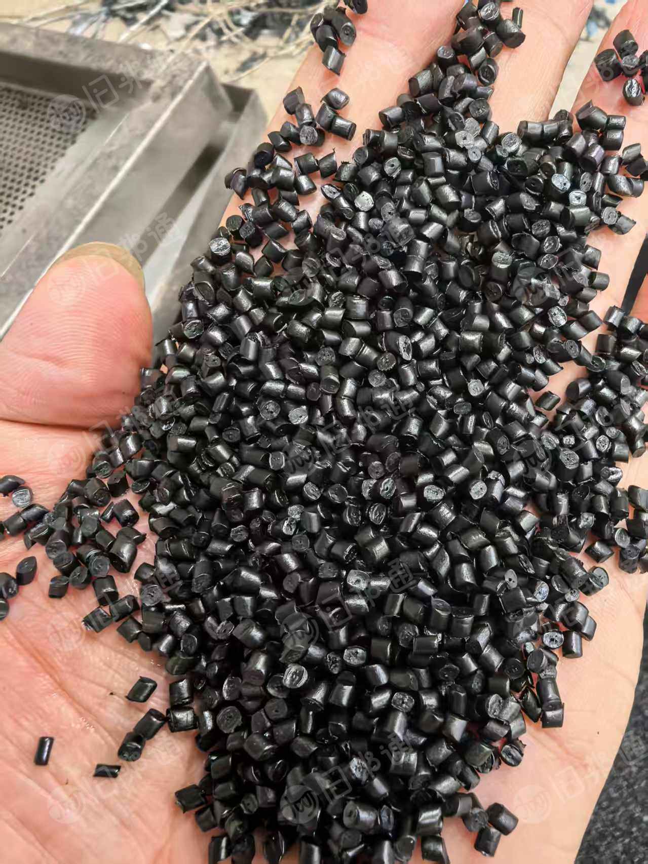 出售PE滴灌带颗粒，大棚膜颗粒，过150目，可用作吹膜、注塑、拔管等