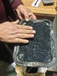 长期出售黑色涤纶长丝切片，涤纶切片，货在江苏江阴