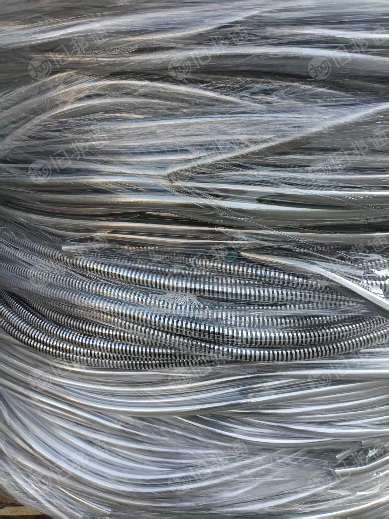 出售PVC水管料，卫浴管料，工厂生产下来的残次品