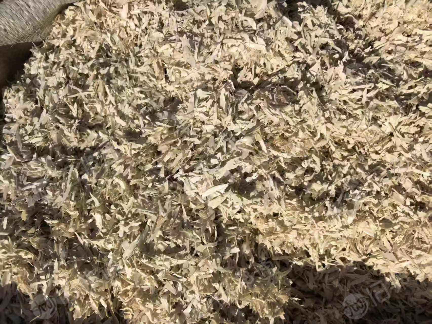 出售PVC白色水塔破碎料，电厂下来的，现货50多吨