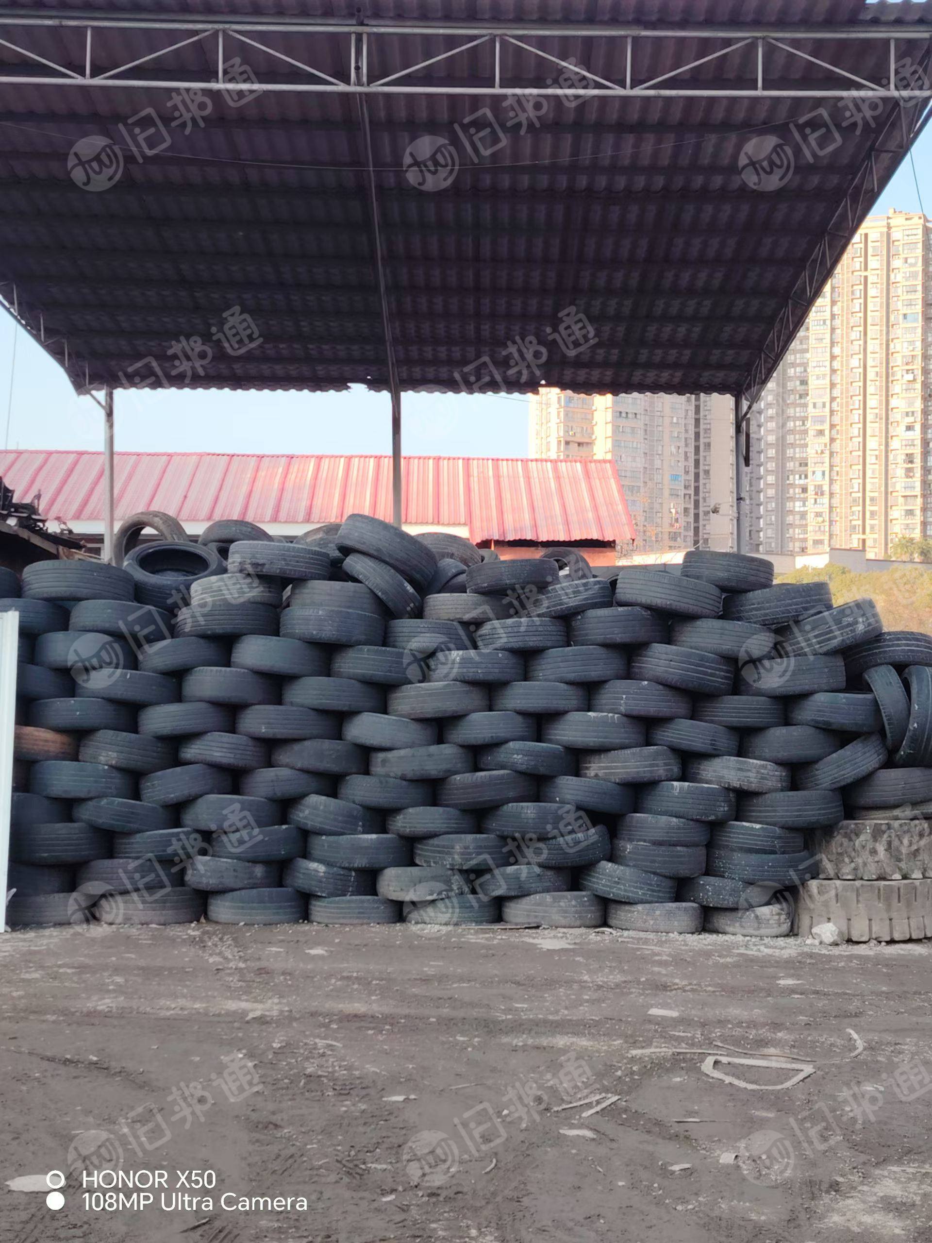 长期出售小钢丝轮胎，大车胎，大量货源