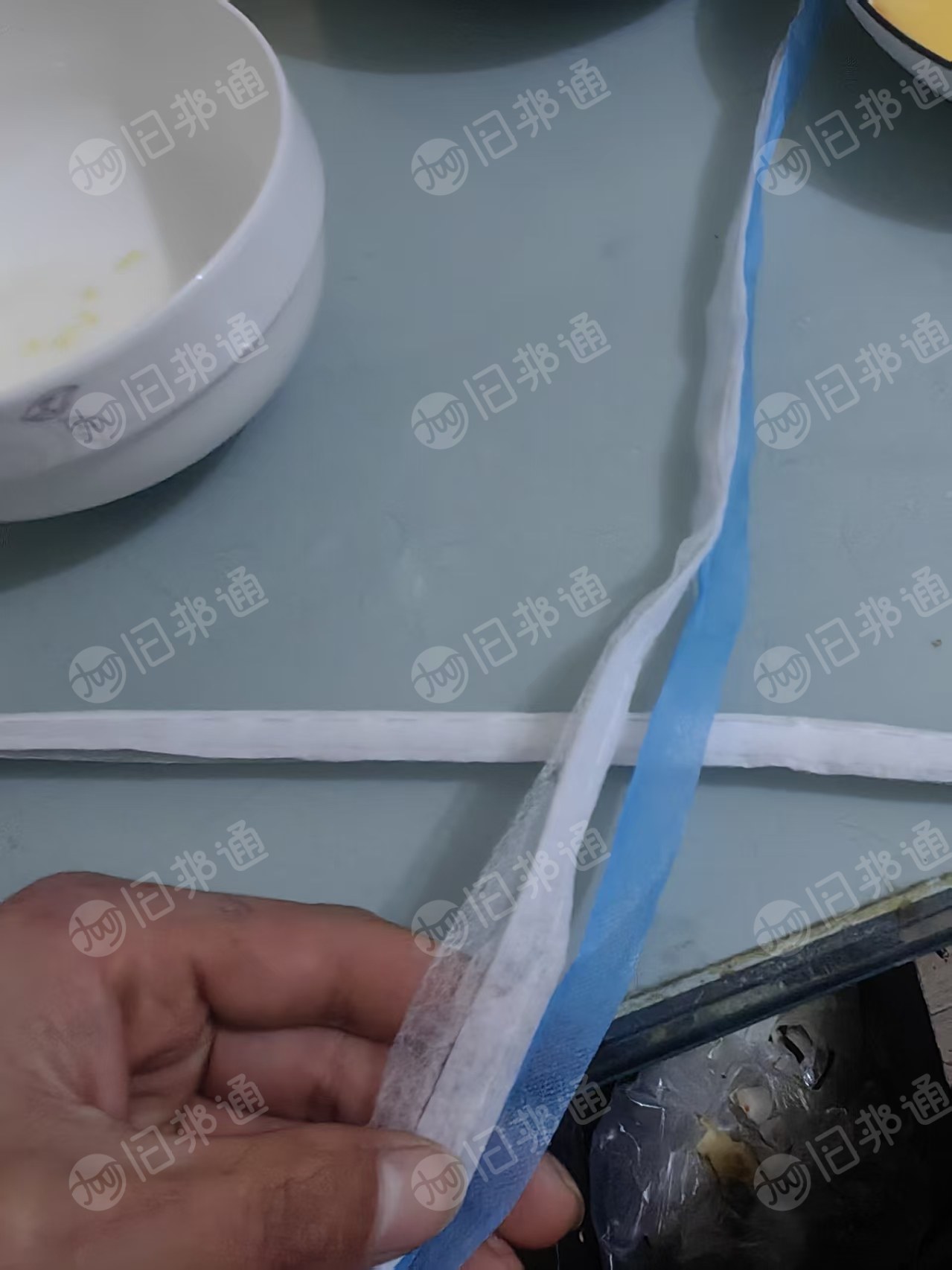 长期出售做油烟机吸油棉下来的三合一无纺布，一层无纺布。一层淋膜布。一层热风棉，现货6米8一车