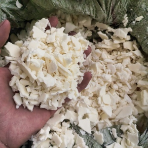 出售干式乳胶碎颗粒