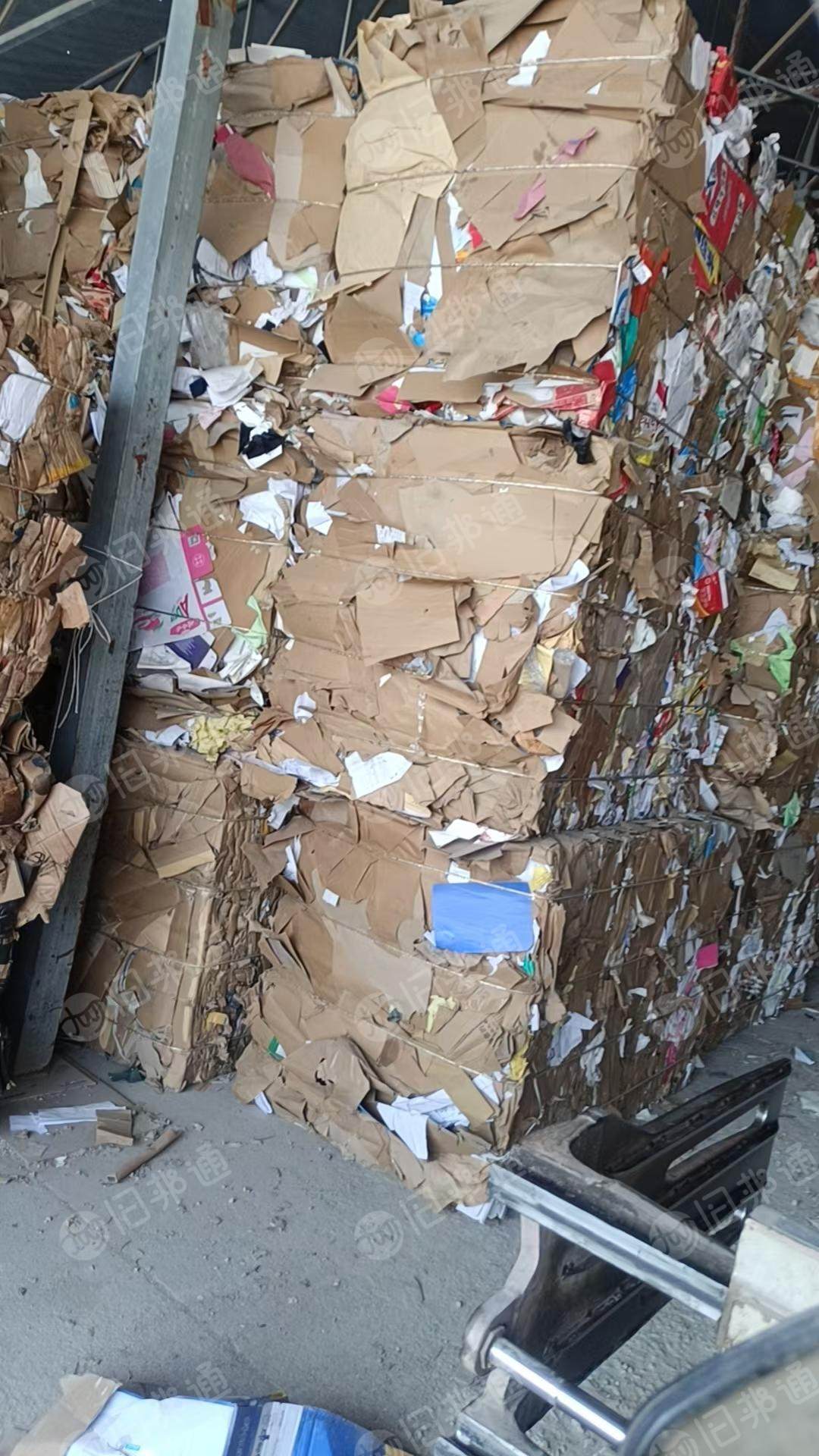 长期出售黄板纸统货压块