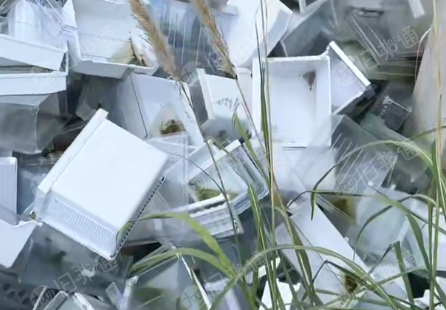 出售GPPS冰箱抽屉废料，白色和透明混放，长期有货