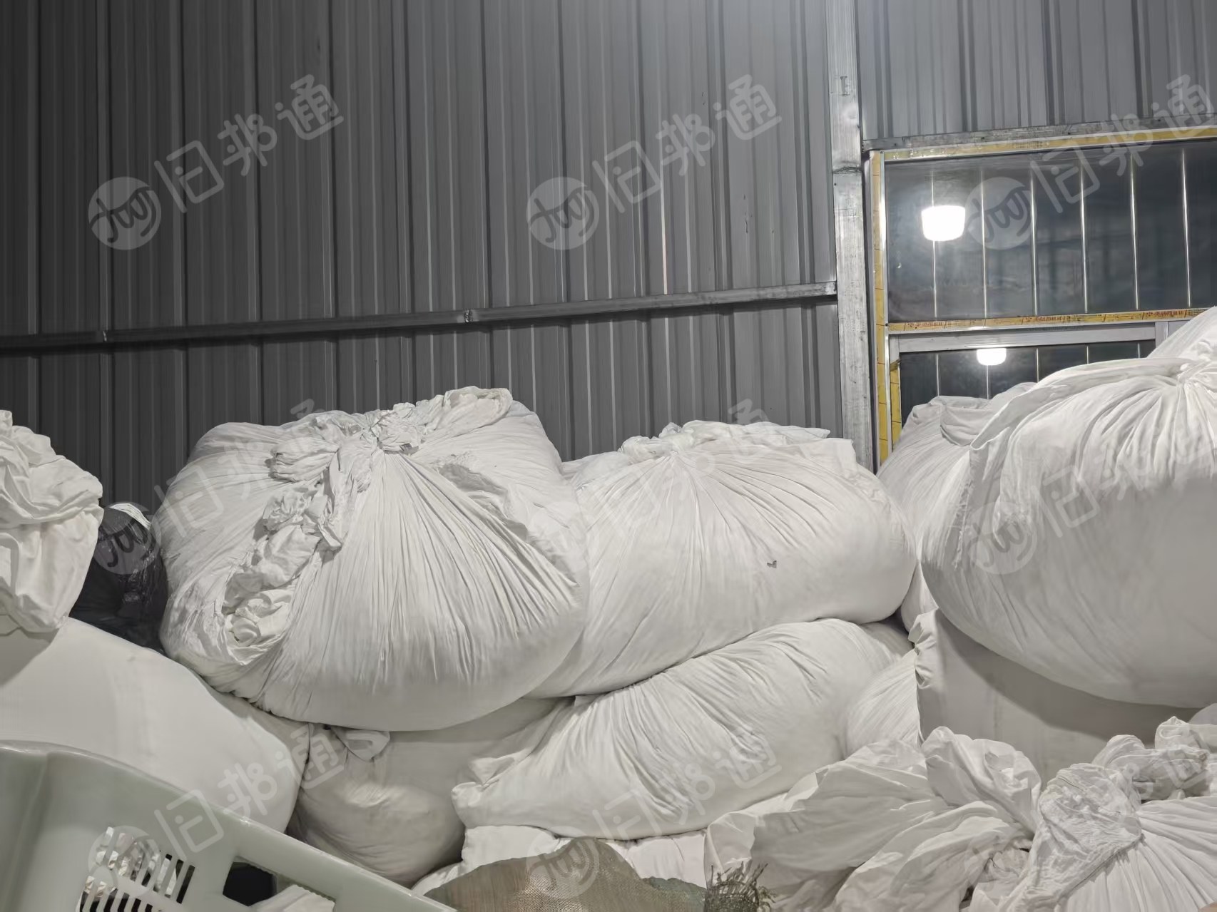 长期出售纯棉酒店布草，酒店床单，纯棉床单，现货十吨